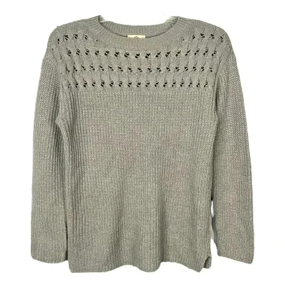 St.John’s Bay Gray & Silver Shimmer Metallic Pullover Crewneck Sweater - Picture 1 of 6